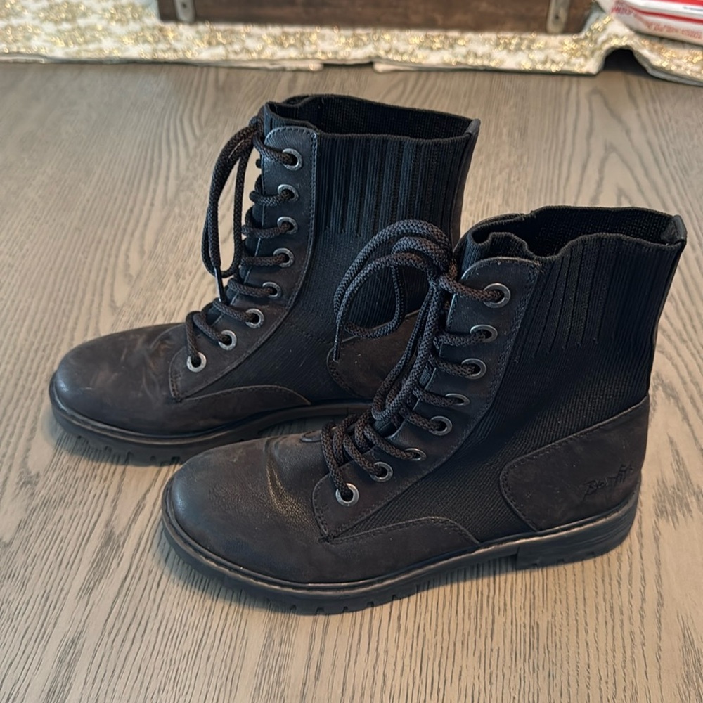 Blowfish lace up moto boots. Size 8